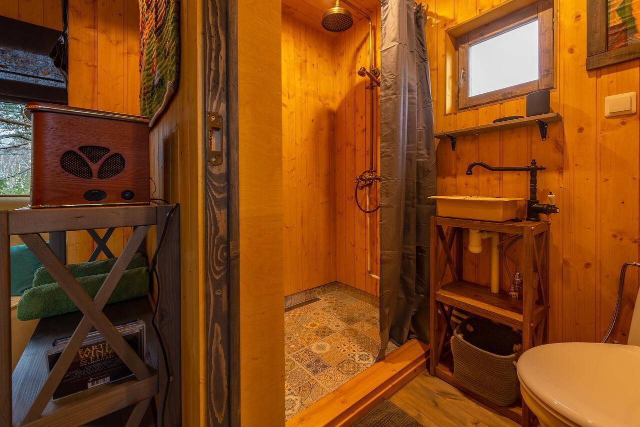 Sambliku Treehouse Villa Jogisoo Kültér fotó